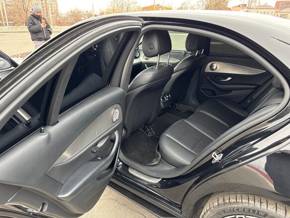 2019 Mercedes-Benz E-Класс 200 V (W213, S213, C238), чёрный, 3550000 рублей - вид 11