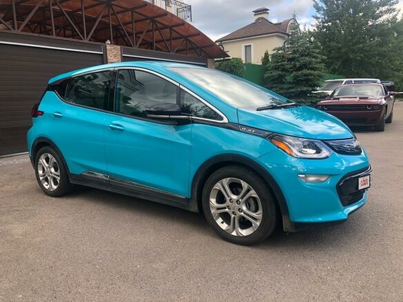 2019 Chevrolet Bolt I, зелёный, 1790000 рублей