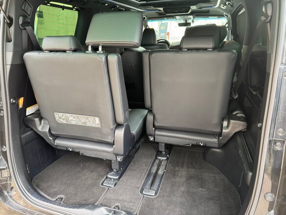 2019 Toyota Alphard III Рестайлинг, чёрный, 4500000 рублей - вид 23