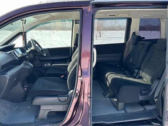2010 Honda Stepwgn IV, пурпурный, 1530000 рублей - вид 8