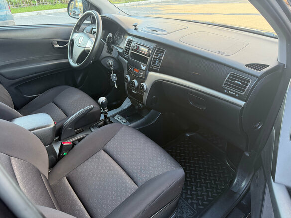 2013 SsangYong Actyon II, чёрный, 625000 рублей - вид 6