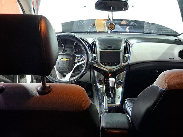 2013 Chevrolet Cruze I Рестайлинг, белый, 888000 рублей - вид 7