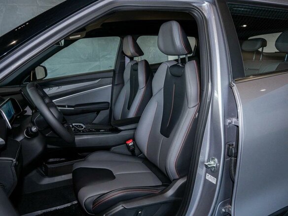 2026 Geely Cityray, серебристый, 3204990 рублей - вид 8