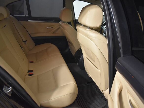 2016 BMW 5 серии 520d VI (F10/F11/F07) Рестайлинг, чёрный - вид 6