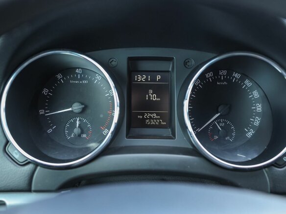 2011 Skoda Yeti I, синий - вид 16