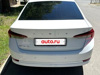 2021 Skoda Octavia IV (A8), белый, 2900000 рублей, вид 4