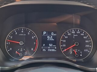 2020 Kia Rio IV Рестайлинг, белый, 1000000 рублей, вид 4