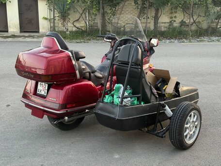 1994 Honda GL 1500 Gold Wing, красный, 405000 рублей, вид 2
