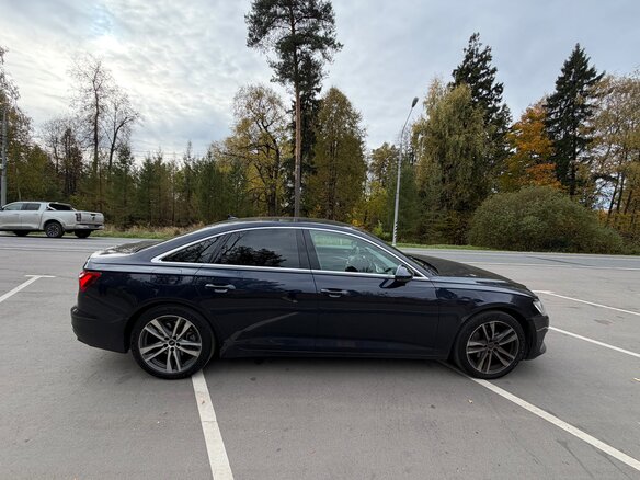 2021 Audi A6 45 TFSI V (C8), синий, 4900000 рублей - вид 3