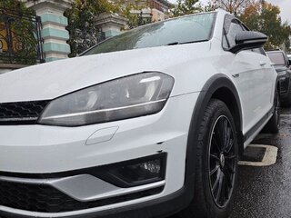2016 Volkswagen Golf Alltrack VII, белый, 1550000 рублей, вид 2