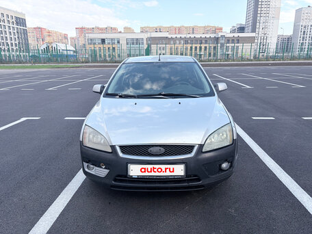 2006 Ford Focus II, серебристый, вид 1