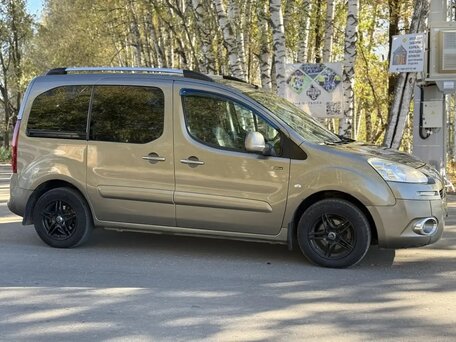 2012 Peugeot Partner II Рестайлинг, серый, 620000 рублей, вид 4