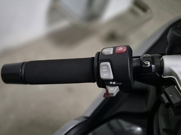 2010 BMW K 1300 S, чёрный, 980000 рублей - вид 7