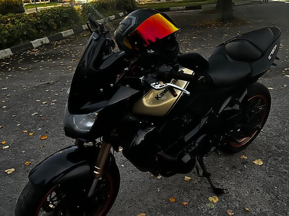 2012 Kawasaki Z 750, чёрный, 589999 рублей