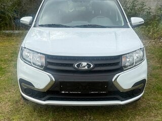2026 Lada (ВАЗ) Largus I Рестайлинг, белый, 1637000 рублей, вид 2