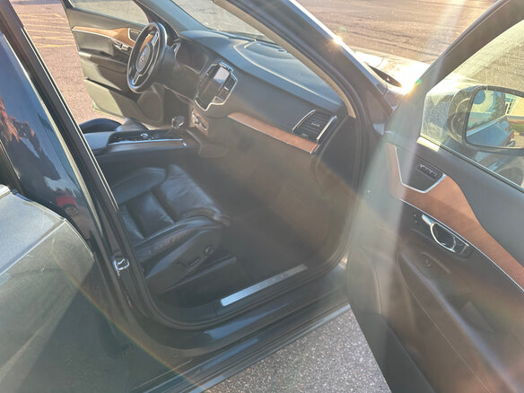 2015 Volvo XC90 II, серый, 3000000 рублей - вид 7