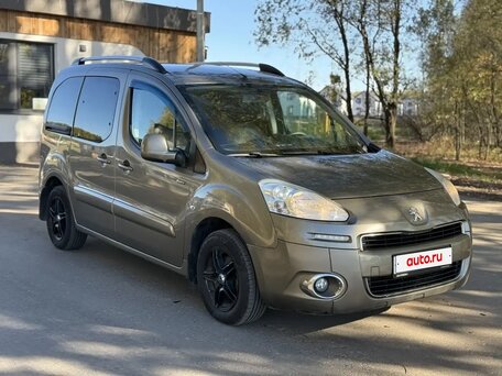 2012 Peugeot Partner II Рестайлинг, серый, 620000 рублей, вид 3