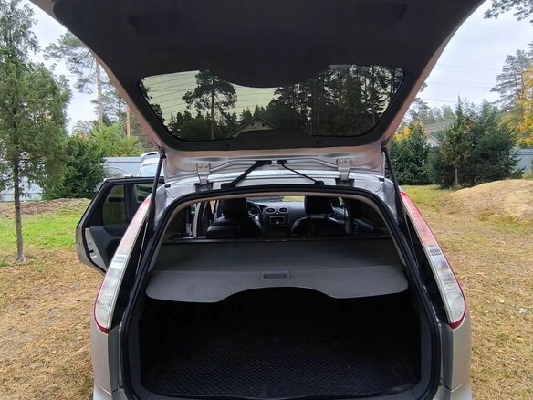 2009 Ford Focus II Рестайлинг, серебристый, 530000 рублей - вид 15