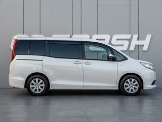 2015 Toyota Noah III (R80), белый, 1745000 рублей, вид 5