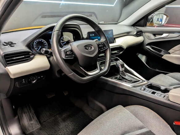 2023 Kaiyi E5, жёлтый, 755000 рублей - вид 15