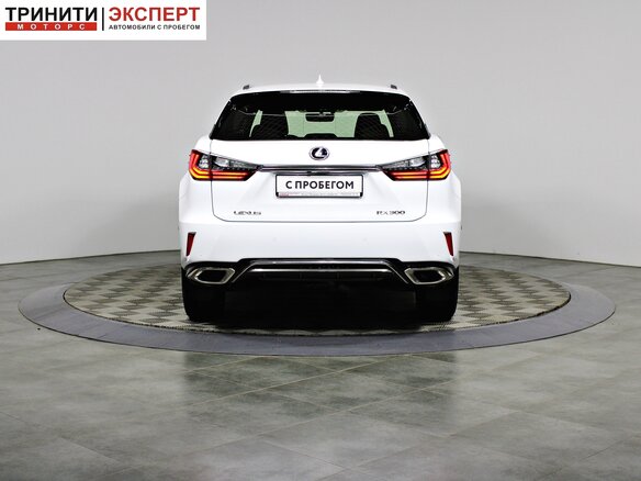 2018 Lexus RX 300 IV, белый, 4580000 рублей - вид 5