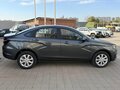 2026 Lada (ВАЗ) Vesta I Рестайлинг (NG), серый, 1880000 рублей - вид 3