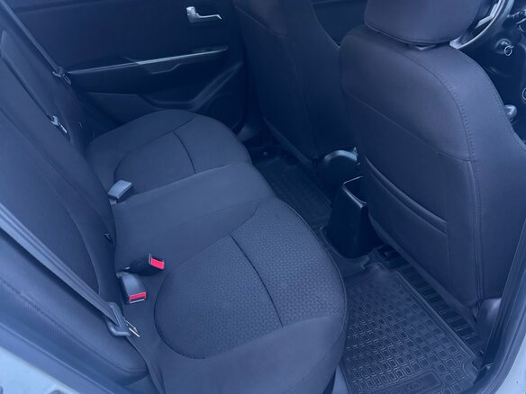 2012 Kia Rio 5-speed III, белый - вид 15