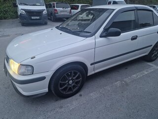 1999 Nissan Sunny B15, белый, 350000 рублей, вид 3