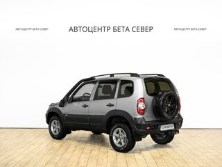 2016 Chevrolet Niva I Рестайлинг, серебристый, 698000 рублей, вид 4