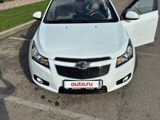 2012 Chevrolet Cruze I, белый, 700000 рублей, вид 3