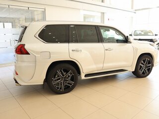 2019 Lexus LX 570 III Рестайлинг 2, белый, 12000000 рублей, вид 5
