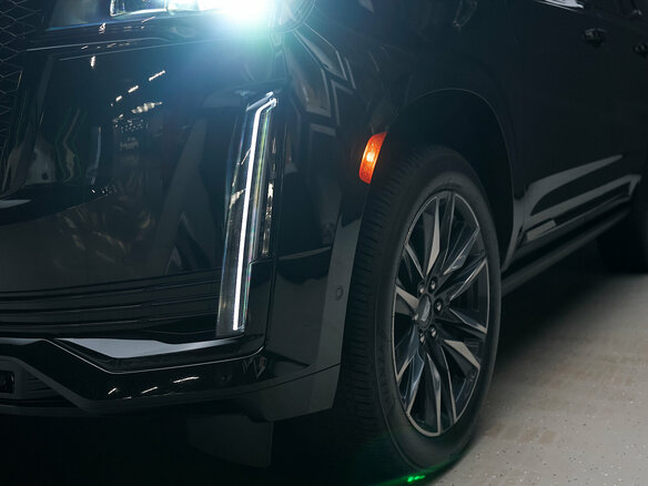 2023 Cadillac Escalade V, чёрный, 14000000 рублей - вид 13