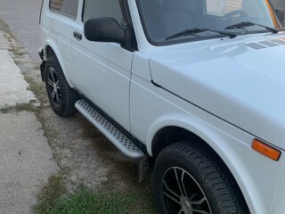 2015 Lada (ВАЗ) 2121 (4x4) Рысь I Рестайлинг, белый, 750000 рублей, вид 1