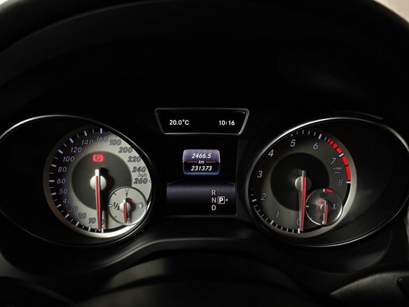 2016 Mercedes-Benz GLA 250 I (X156), чёрный, 1579000 рублей - вид 16