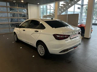 2024 Lada (ВАЗ) Vesta I Рестайлинг (NG), белый, 1390000 рублей, вид 5