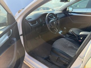 2013 Skoda Octavia III (A7), белый, 620000 рублей, вид 5