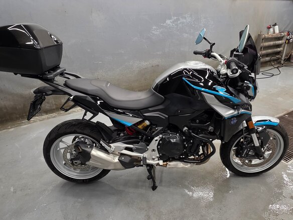 2021 BMW F 900 R, чёрный, 890000 рублей - вид 12