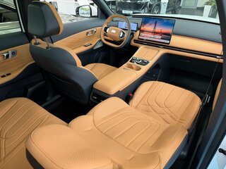 2026 Geely EX5 Гибрид EM-R, чёрный, 3829990 рублей, вид 3