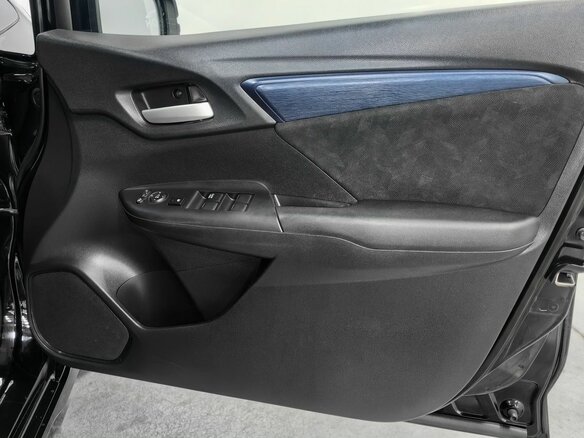 2019 Honda Shuttle II Рестайлинг, чёрный - вид 20