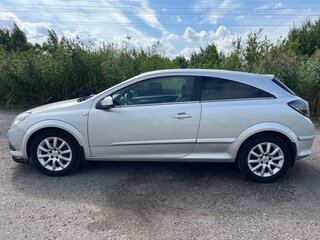 2007 Opel Astra GTC H Рестайлинг, серебристый, 450000 рублей, вид 3