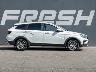 2024 Lada (ВАЗ) Vesta SW Cross I Рестайлинг (NG), белый, 1409000 рублей, вид 5