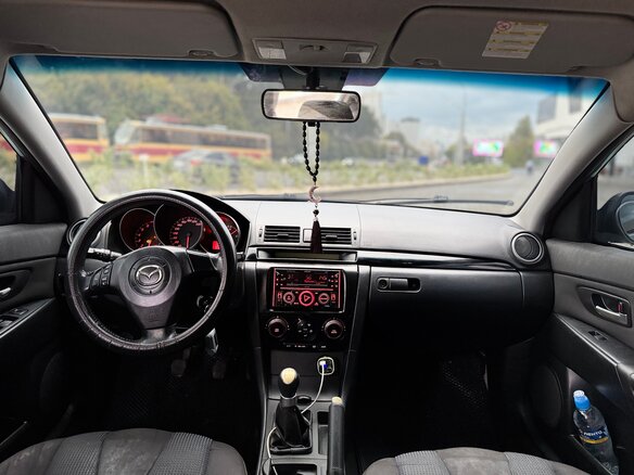 2004 Mazda 3 I (BK), зелёный, 380000 рублей - вид 10
