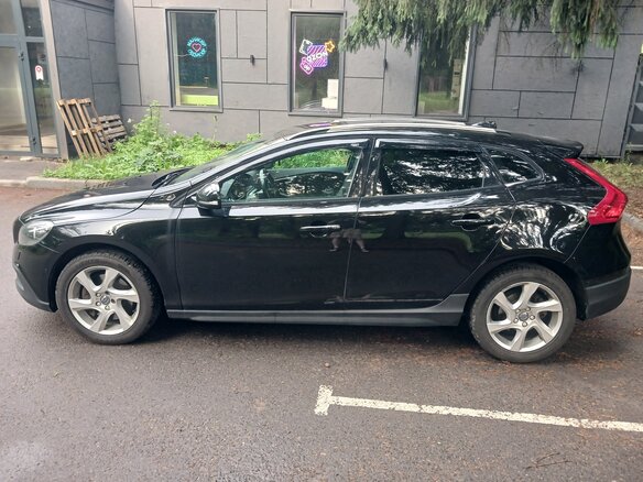 2015 Volvo V40 Cross Country I, чёрный, 1150000 рублей - вид 4