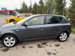 2009 Kia Ceed I, серый, 525000 рублей, вид 4