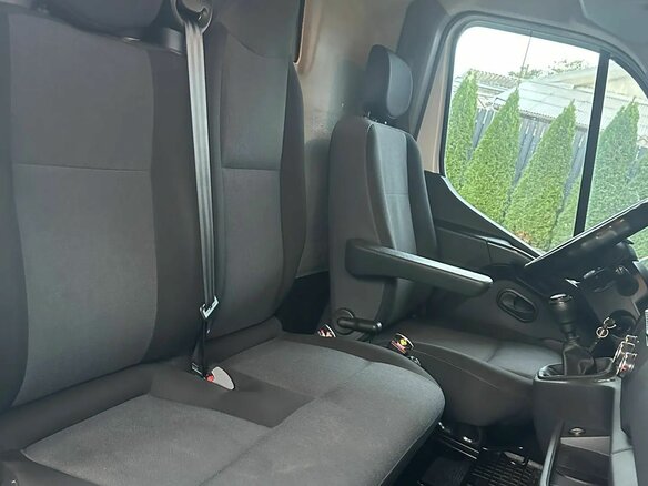 2022 Renault Master, белый, 4300000 рублей - вид 8