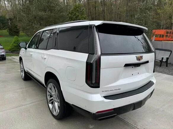 2026 Cadillac Escalade V Рестайлинг, белый, 18900000 рублей - вид 10