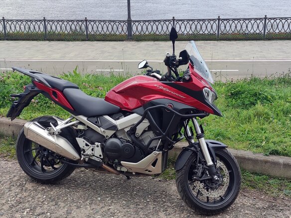 2017 Honda VFR 800X (Crossrunner), красный, 1234567 рублей - вид 12