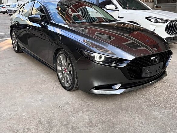 2022 Mazda 3 IV (BP), серый, 1450000 рублей - вид 5