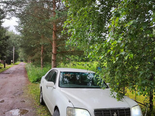 2000 Toyota Crown XI (S170), белый, 760000 рублей, вид 2