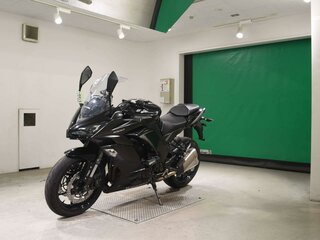 2018 Kawasaki Ninja 1000, чёрный, 977000 рублей, вид 4